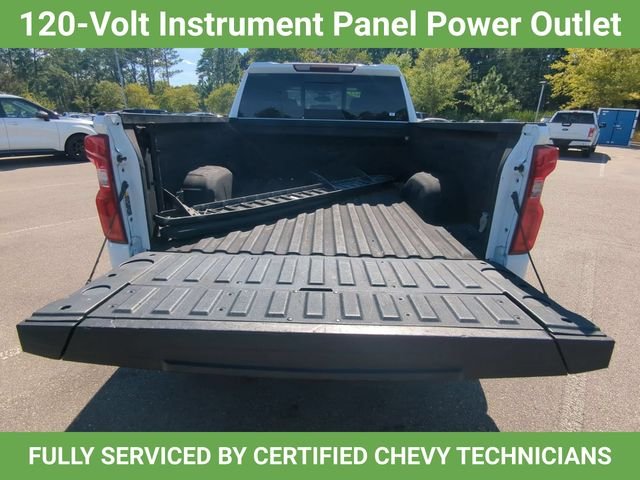 Used 2023 White Chevrolet RST image 38