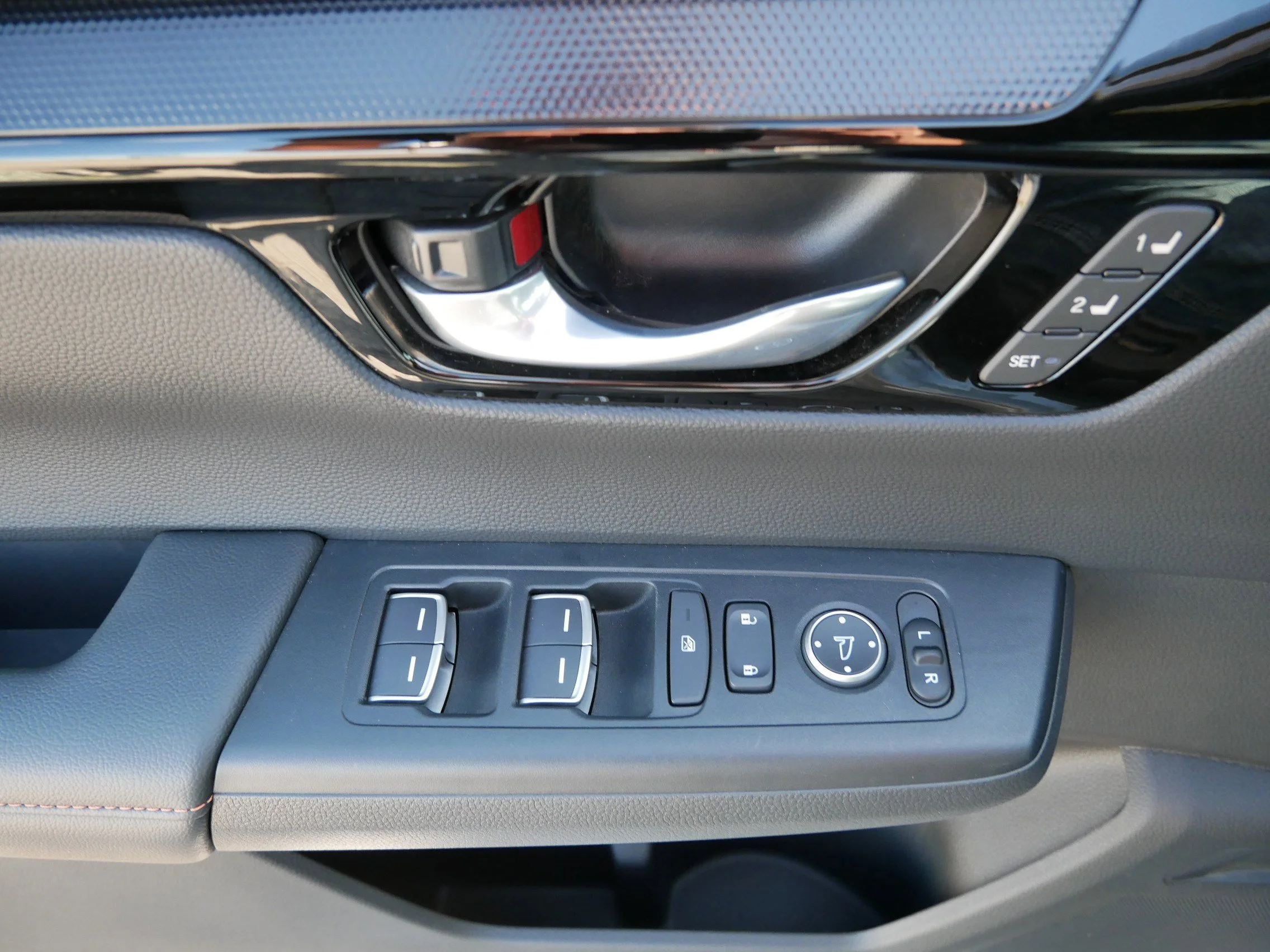 Certified Used 2024 Lunar Silver Metallic Honda Sport Touring image 19