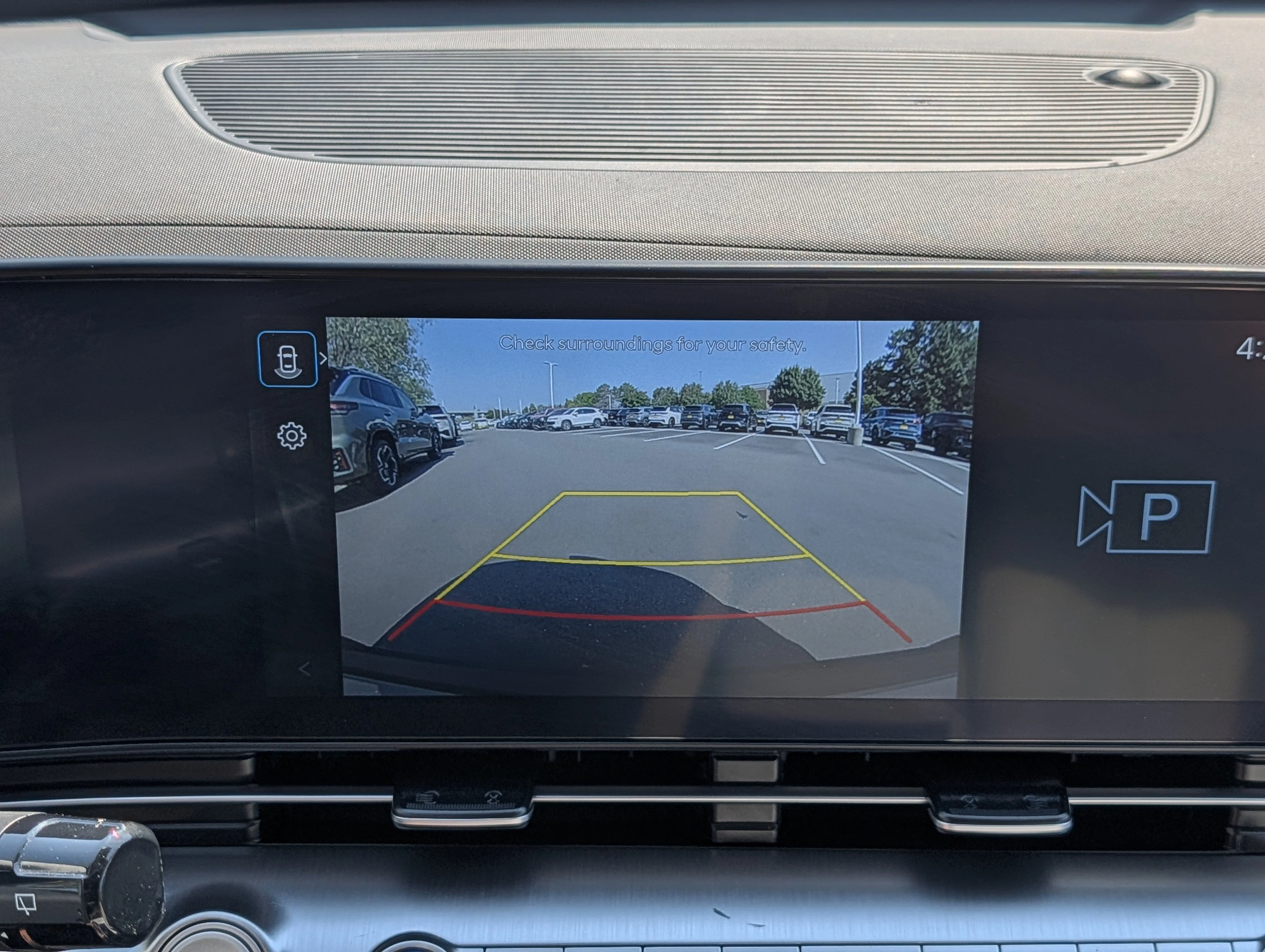 Used 2025 Mirage Green Hyundai SEL image 33
