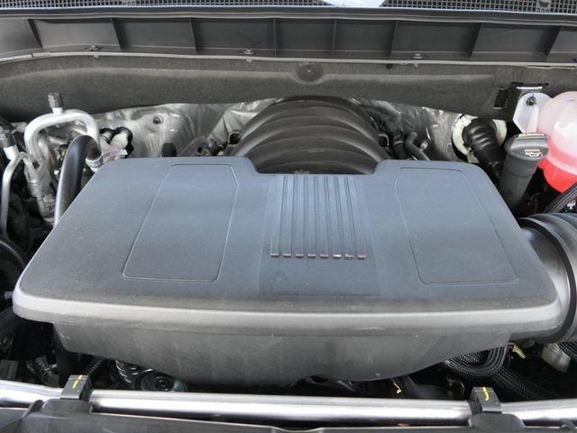 2026 Chevrolet Suburban Z71 - Photo 32