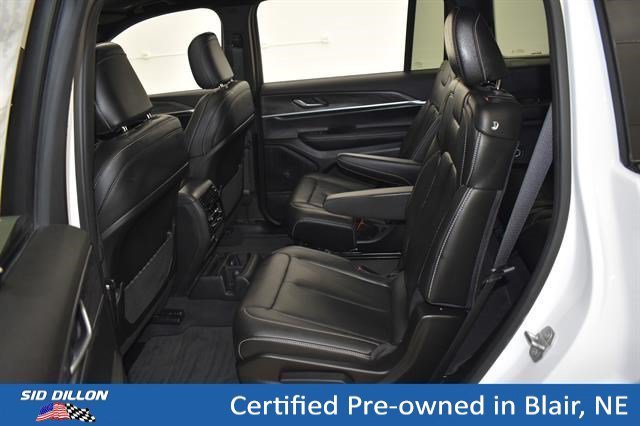Used 2025 Bright White Clearcoat Jeep Limited image 10
