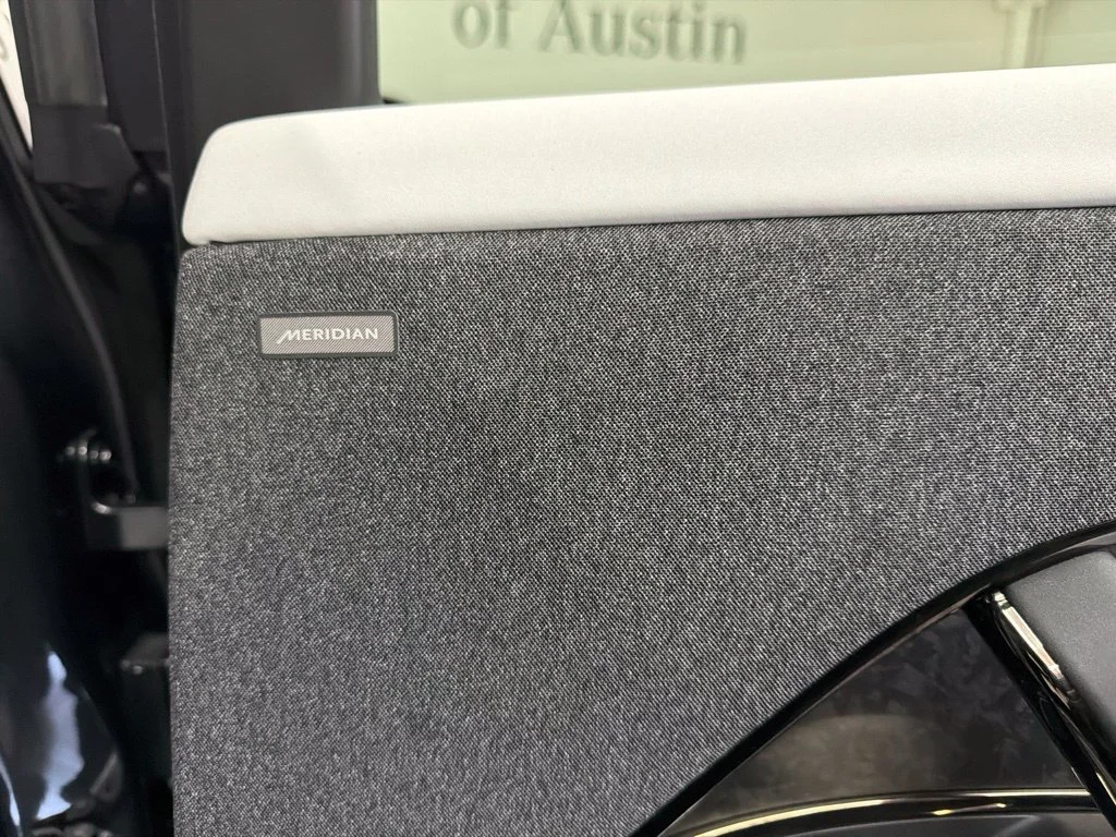 New 2024 Gray Land Rover Dynamic SE image 28