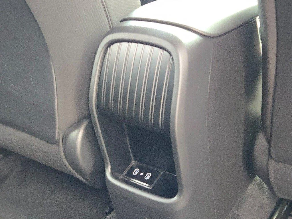 Used 2025 Ecotronic Gray Pearl Hyundai SE image 8