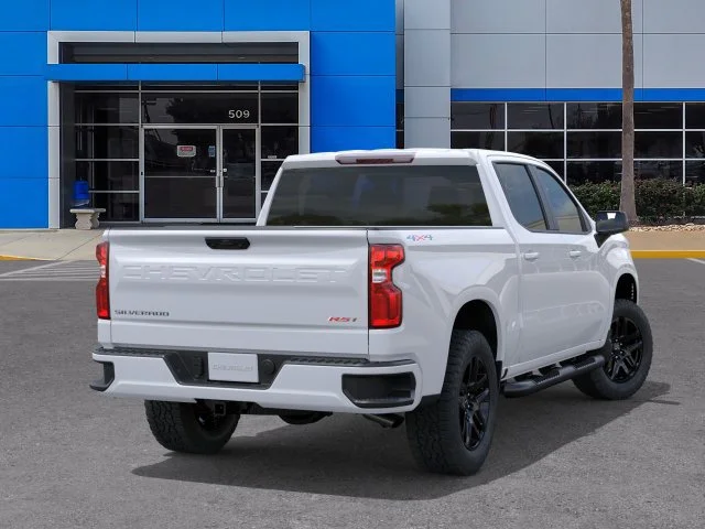 New 2026 Summit White Chevrolet RST image 4