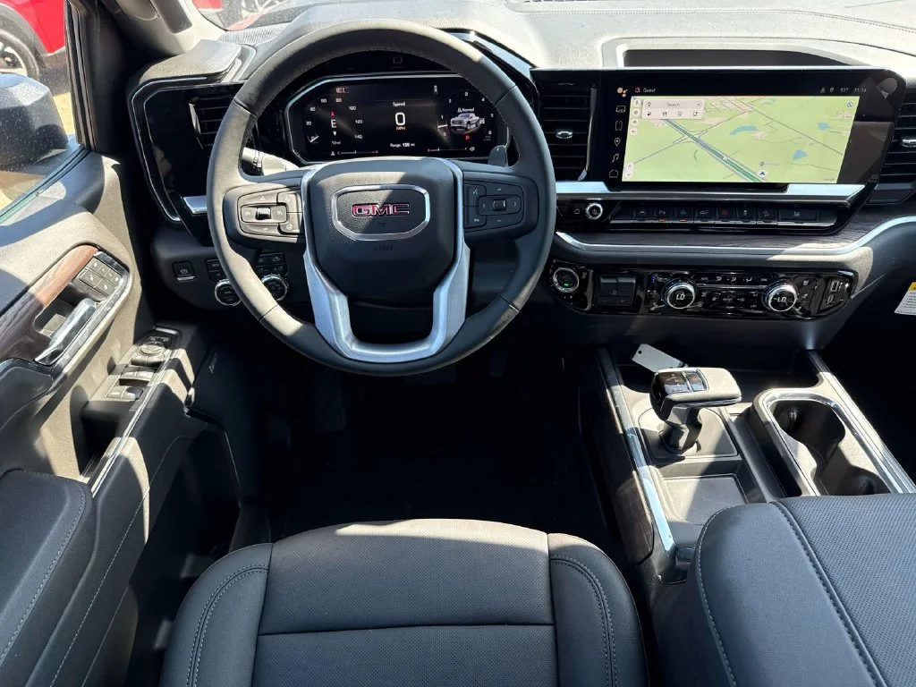2026 GMC Sierra 1500 SLT - Photo 24