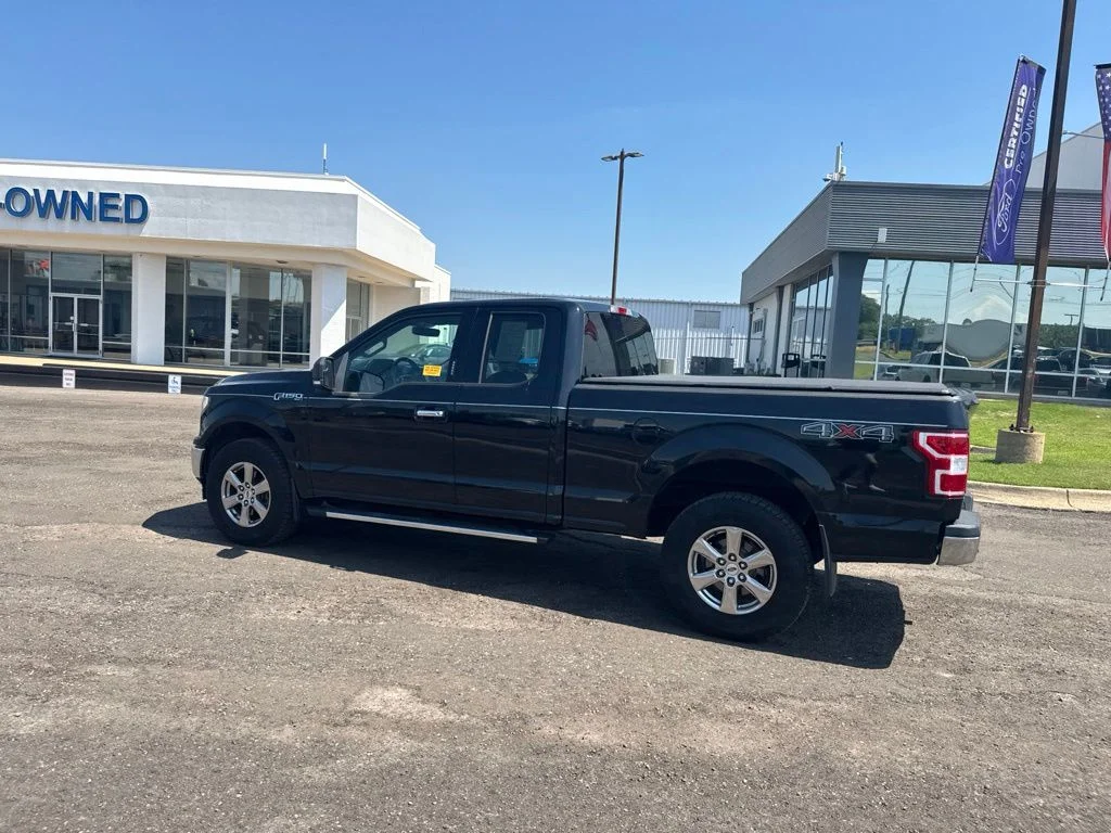 Used 2018 Guard Metallic Ford XLT image 10