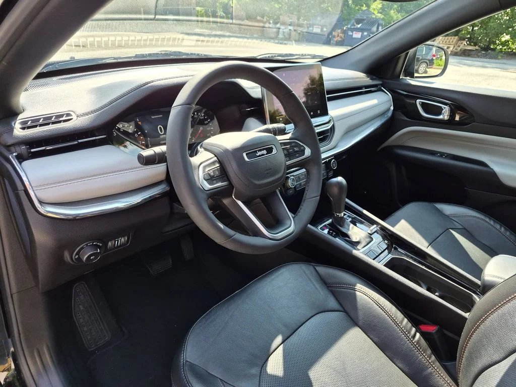 Used 2023 Black Jeep Limited image 13
