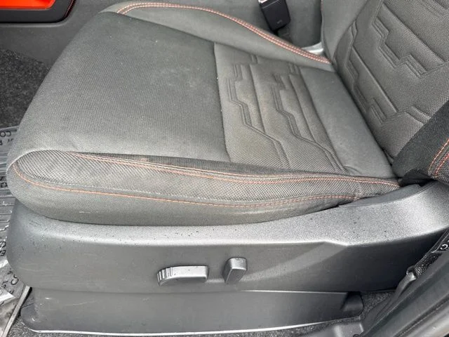 Used 2024 Black Nissan PRO-4X image 17