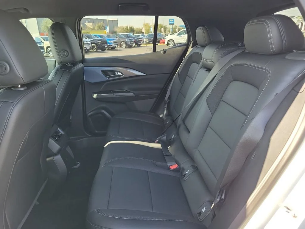 New 2026 Summit White Chevrolet LT image 15