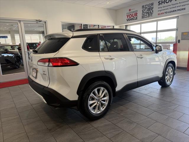Certified Used 2023 WIND CHILL PEARL Toyota  image 47
