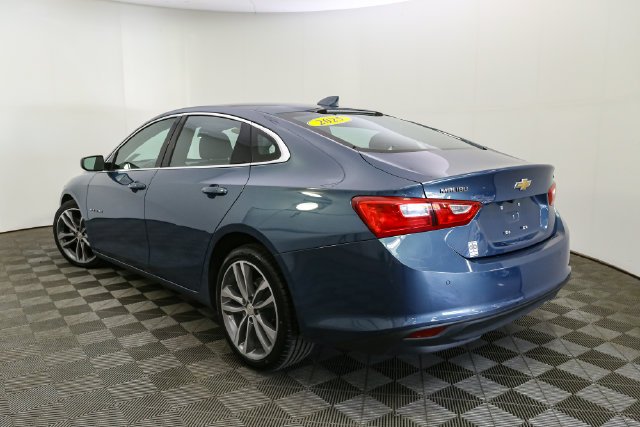 Used 2025 Blue Chevrolet LT image 7