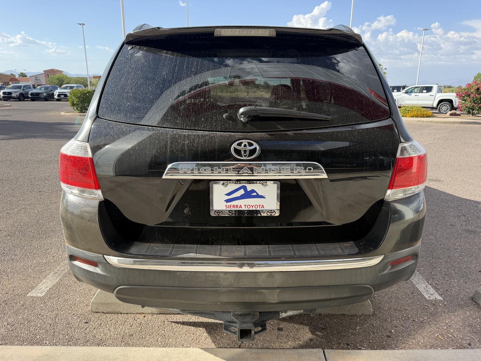 Used 2013 Black Toyota Limited image 4