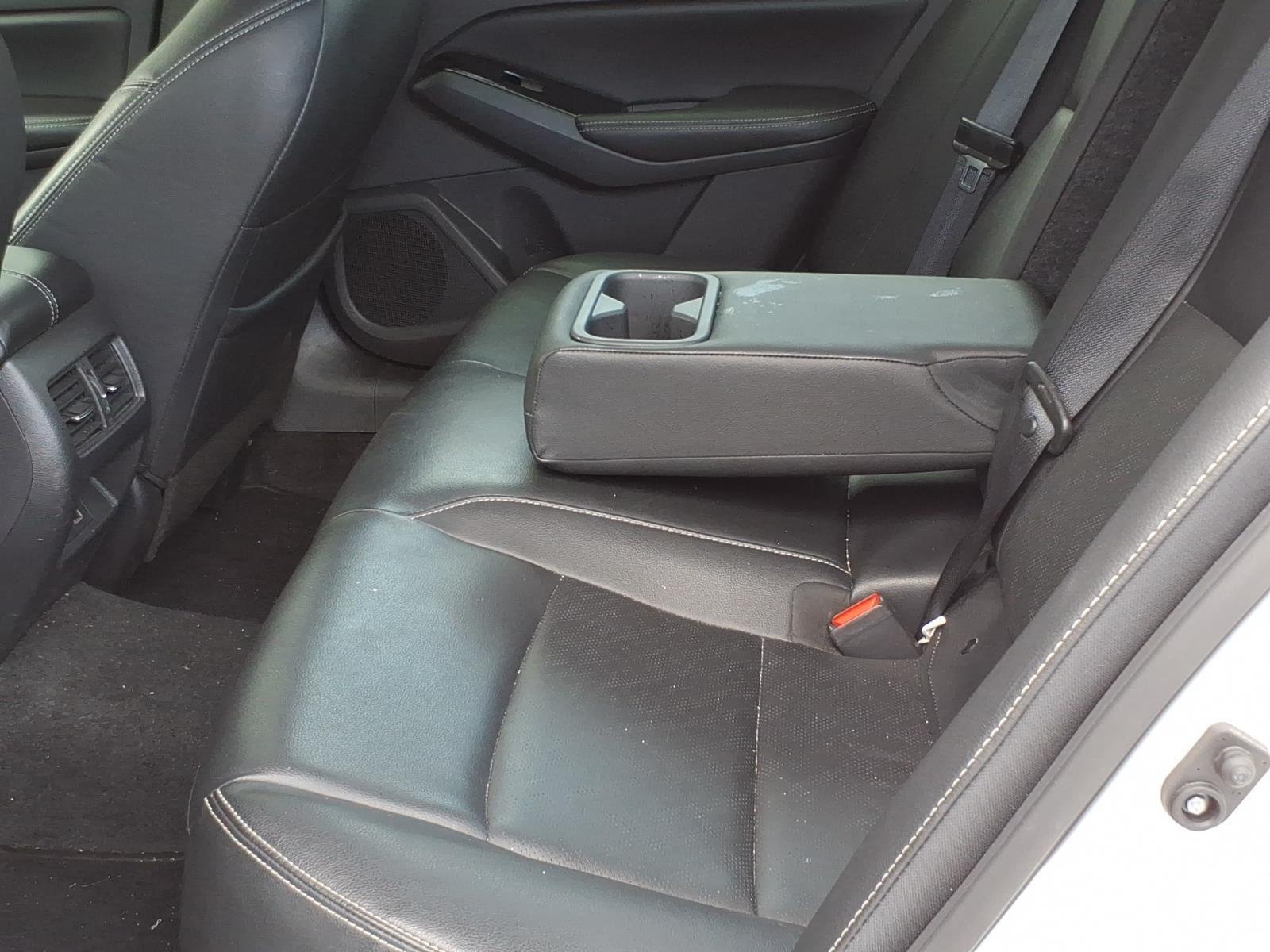 Used 2024 Pearl White Tricoat Nissan 2.5 SL image 22