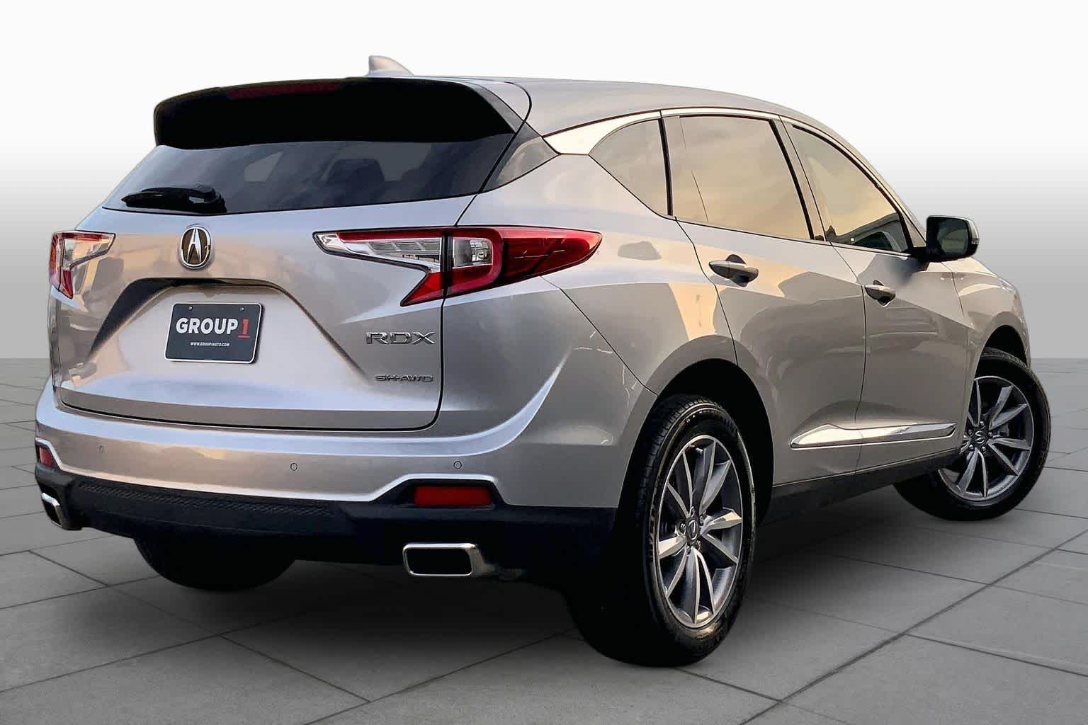 Used 2024 Lunar Silver Metallic Acura w/Technology Package image 13