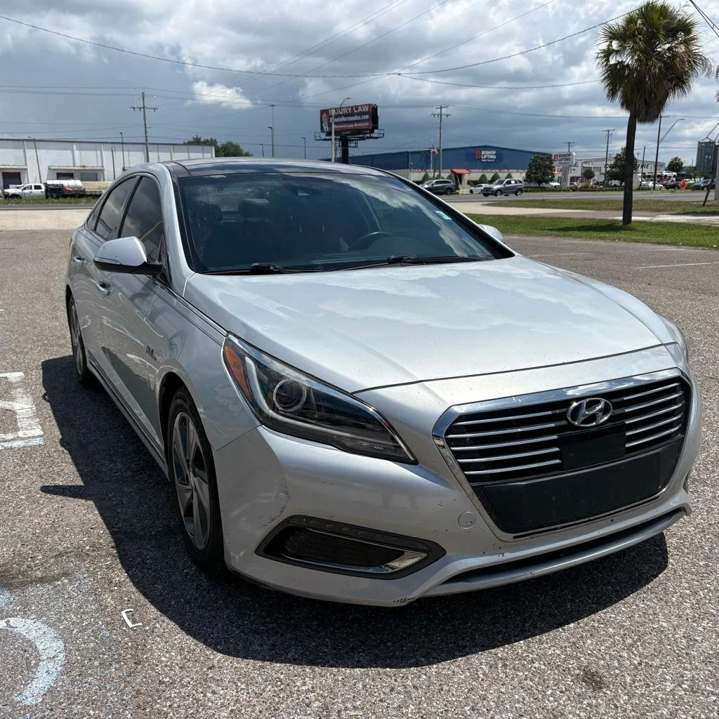 2016 Hyundai Sonata Limited's photo