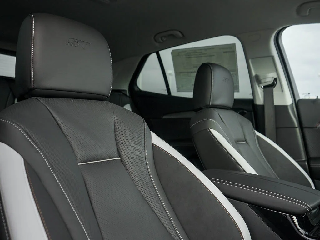 2026 Buick Envision Sport Touring - Photo 31