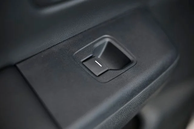 New 2026 Urban Gray Pearl Honda EX image 30