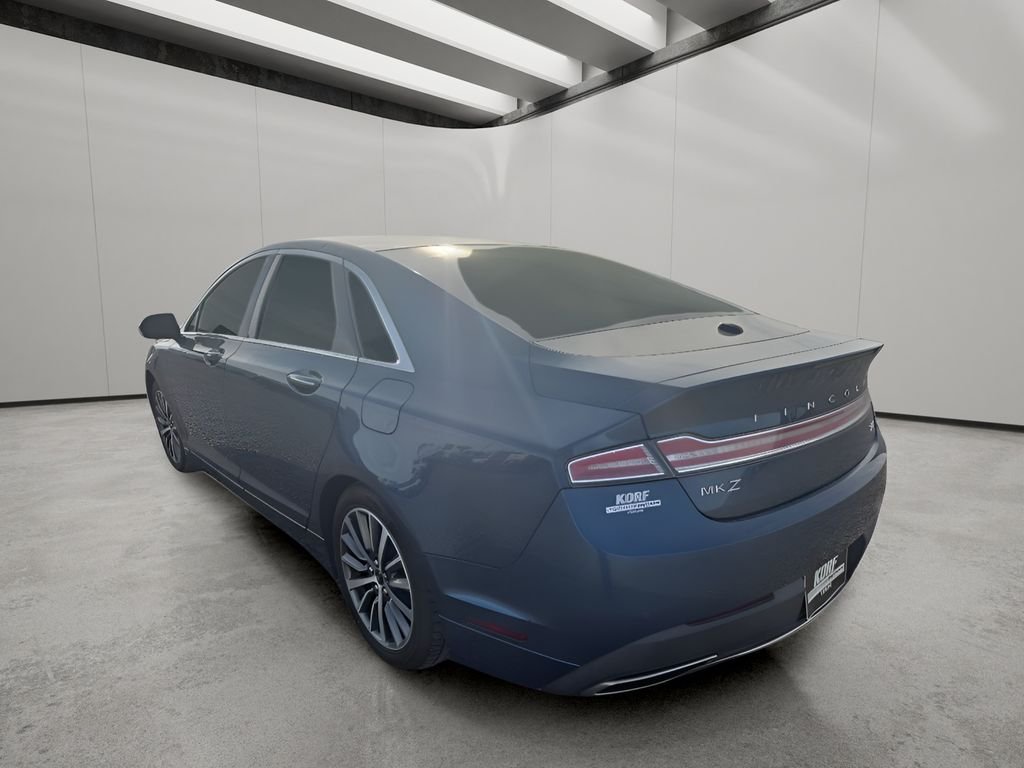 Used 2019 Blue Diamond Metallic Lincoln Standard image 3