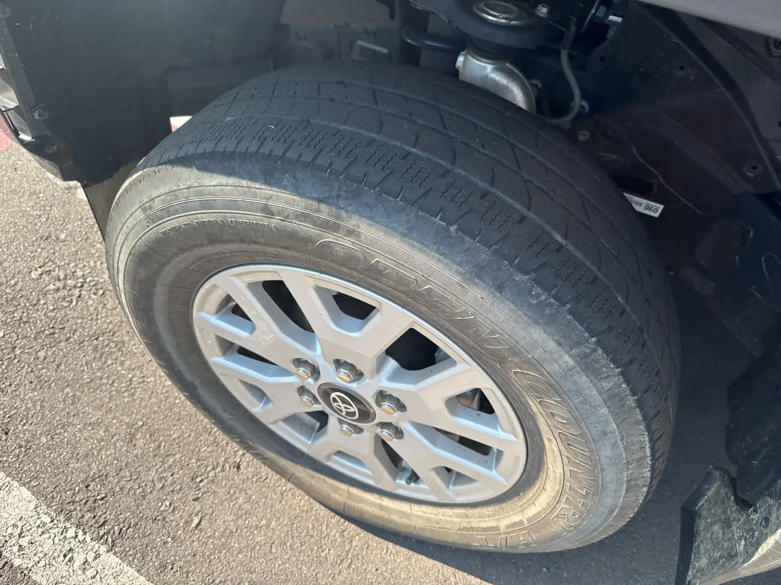 Used 2024 Underground Toyota SR image 7
