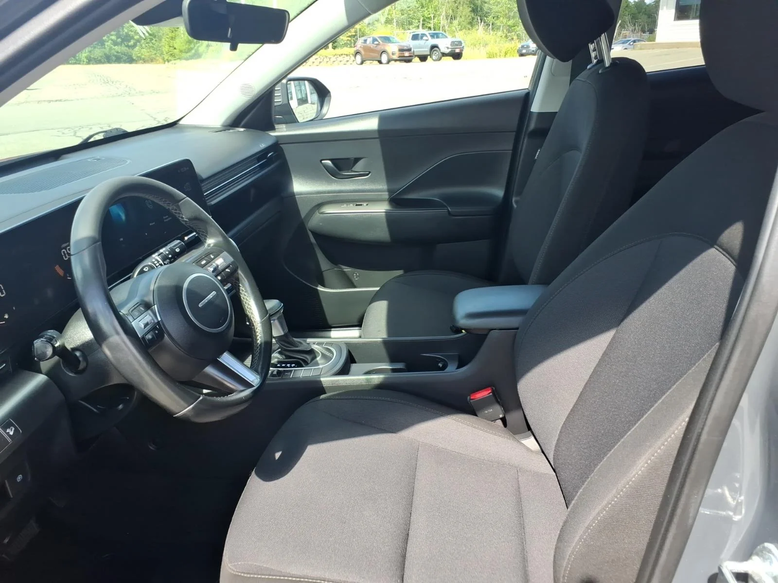 Used 2025 Gray Pearl Hyundai SEL image 13