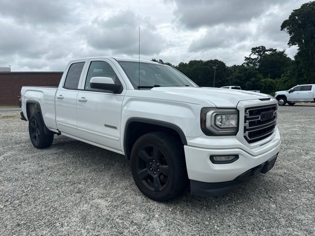Used 2016 White GMC Base image 3