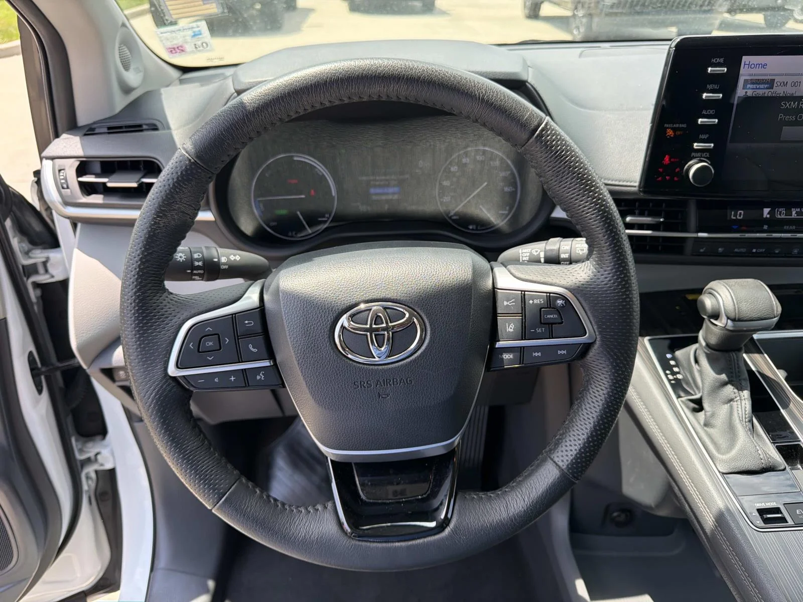 Used 2023 Beige Toyota Limited AWD 7-Passenger (Natl) image 22