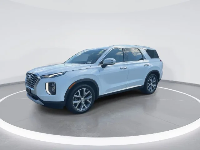 Used 2020 White Hyundai SEL image 4