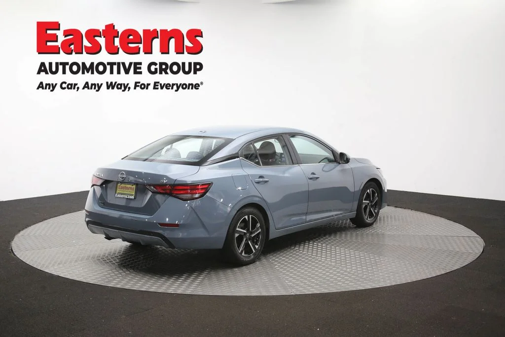 Used 2024 Gray Nissan SV image 41