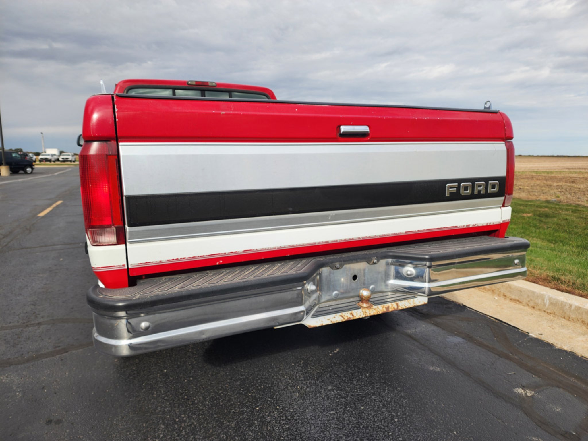 Used 1995  Ford XL image 3