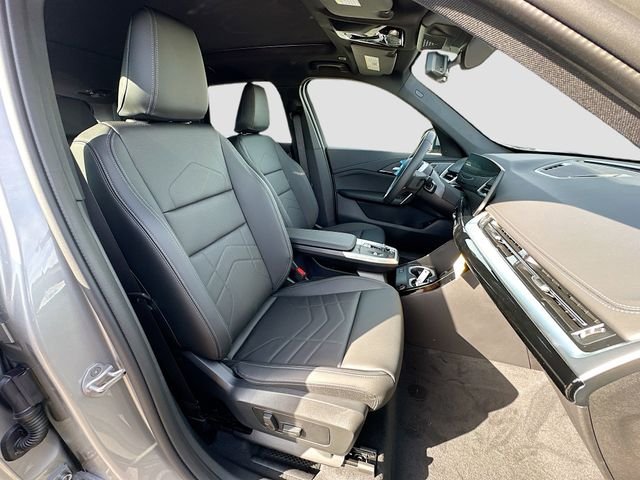 New 2026 Silver BMW xDrive28i image 23