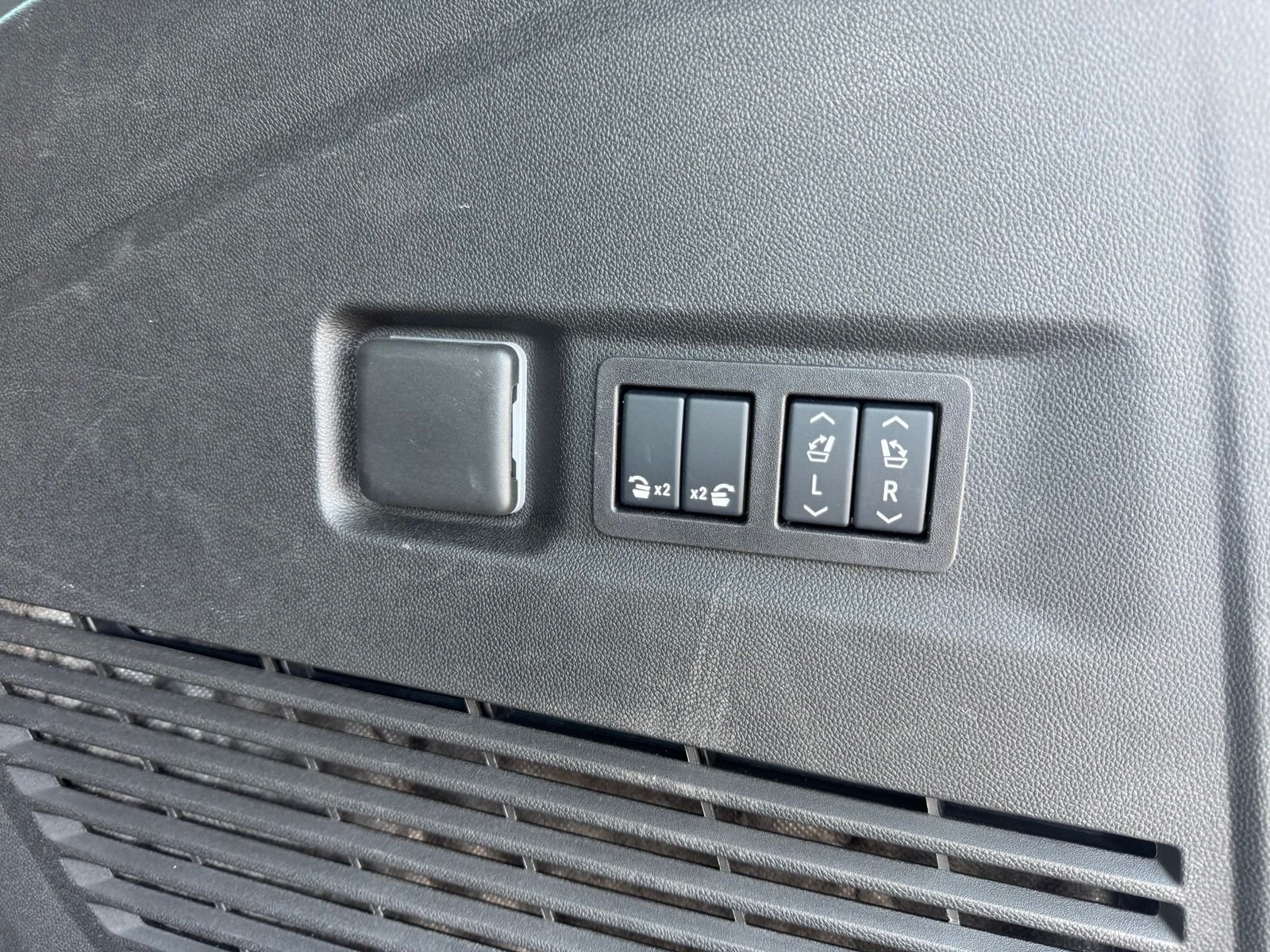 Used 2026 White Chevrolet RST image 24