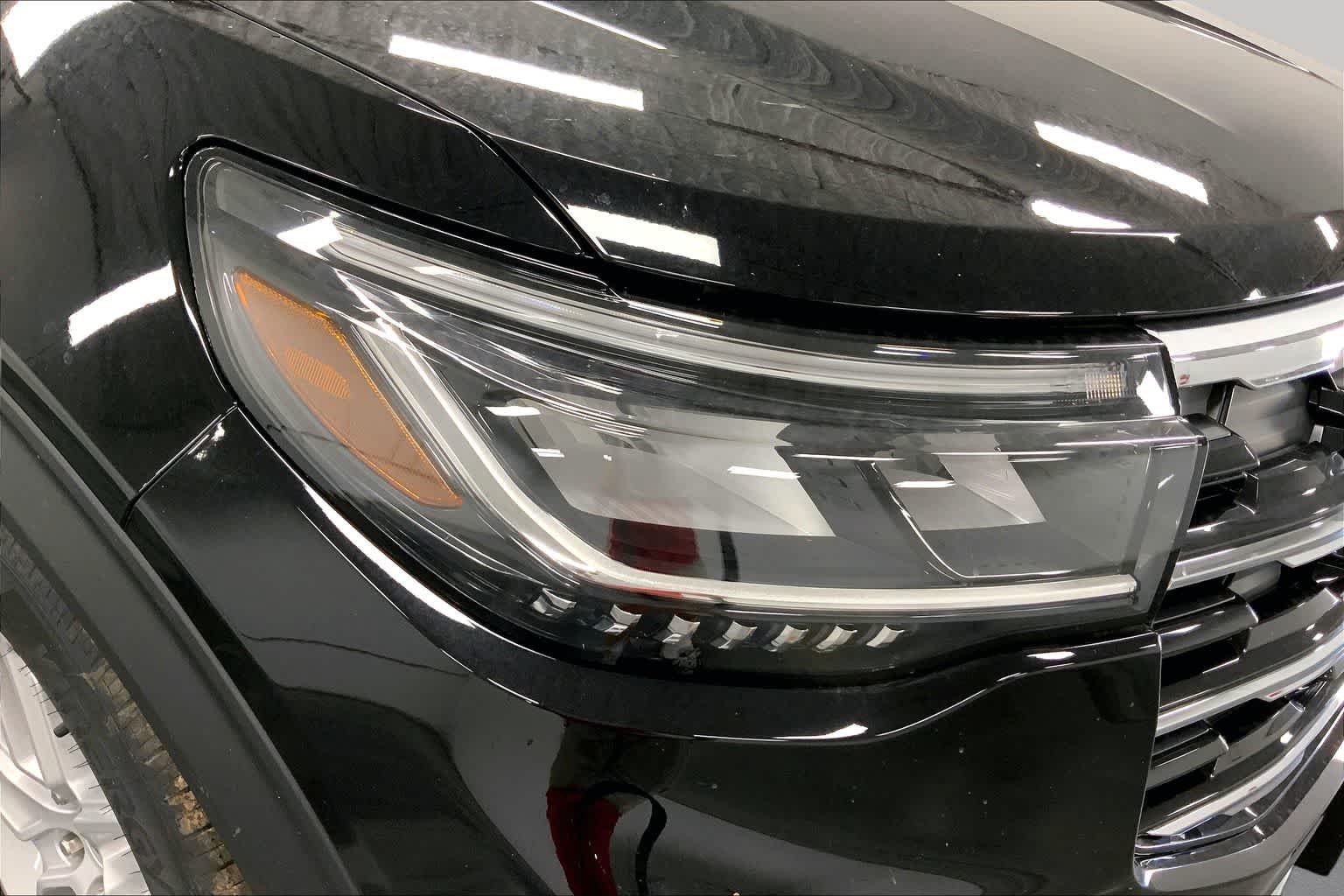 New 2026 Agate Black Metallic Ford Active image 13