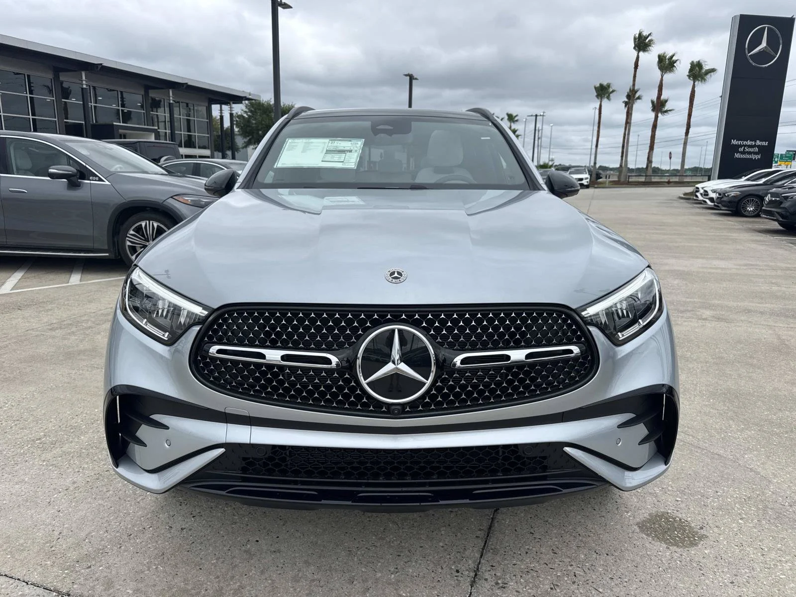 New 2026 Silver Mercedes-Benz GLC 300 image 2