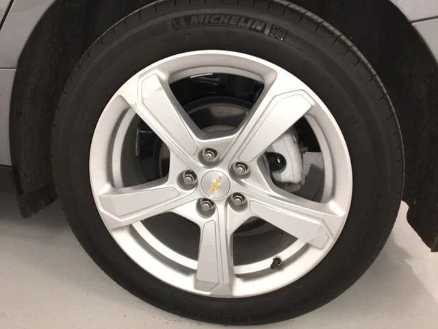 Used 2018 SATIN STEEL METALLIC Chevrolet LT image 5