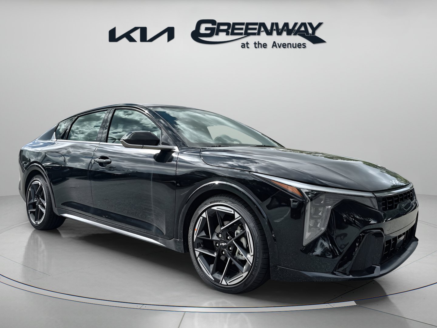 Used 2025 Aurora Black Pearl Kia GT-Line image 1