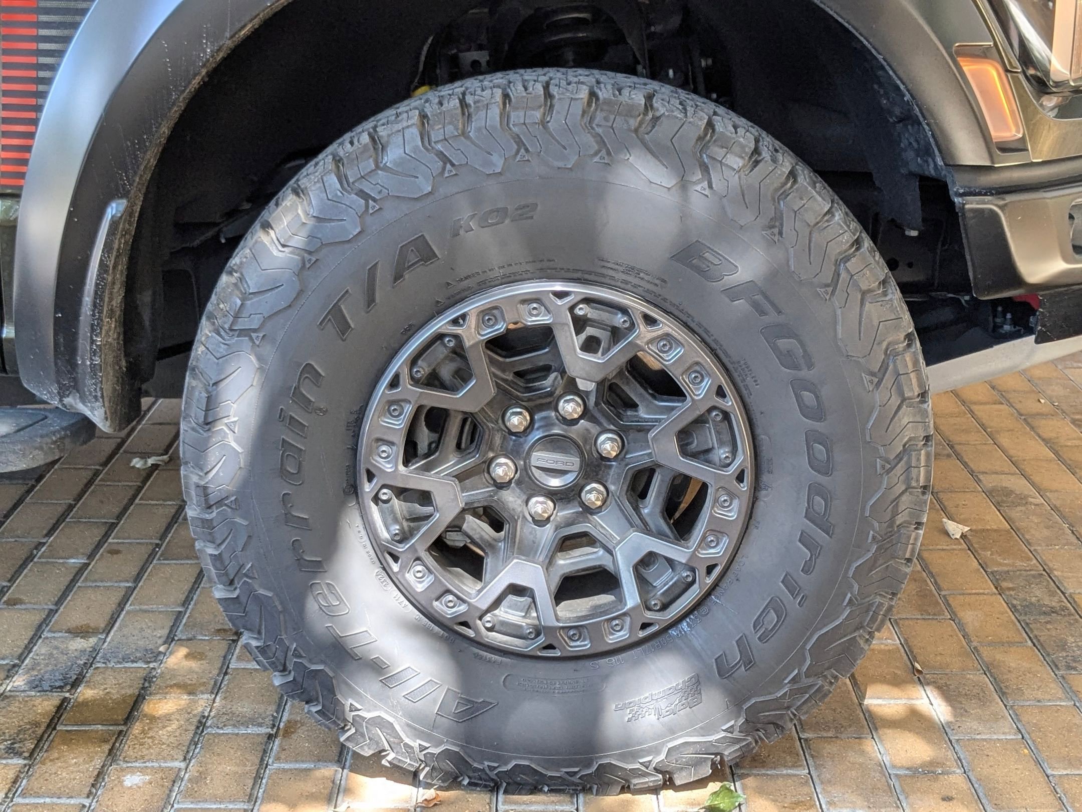 Used 2024 Green Ford Raptor image 30