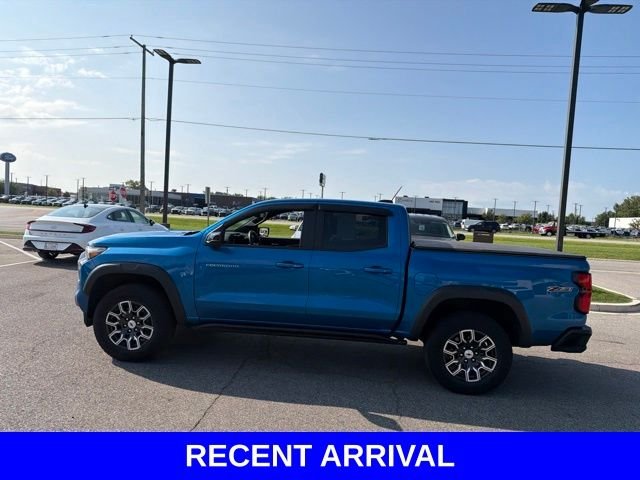 Used 2023 Blue Chevrolet Z71 image 16