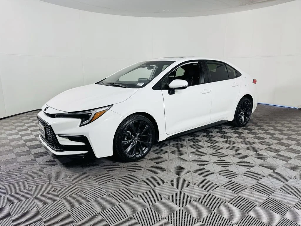 Used 2024 White Toyota SE image 4