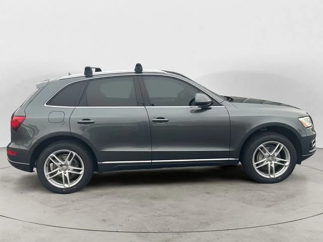 Used 2017 Gray Audi 2.0T Premium image 6