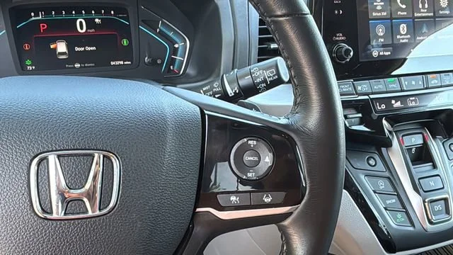 Used 2023 Blue Honda Touring image 23