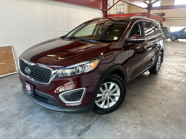 2017 Kia Sorento LX
