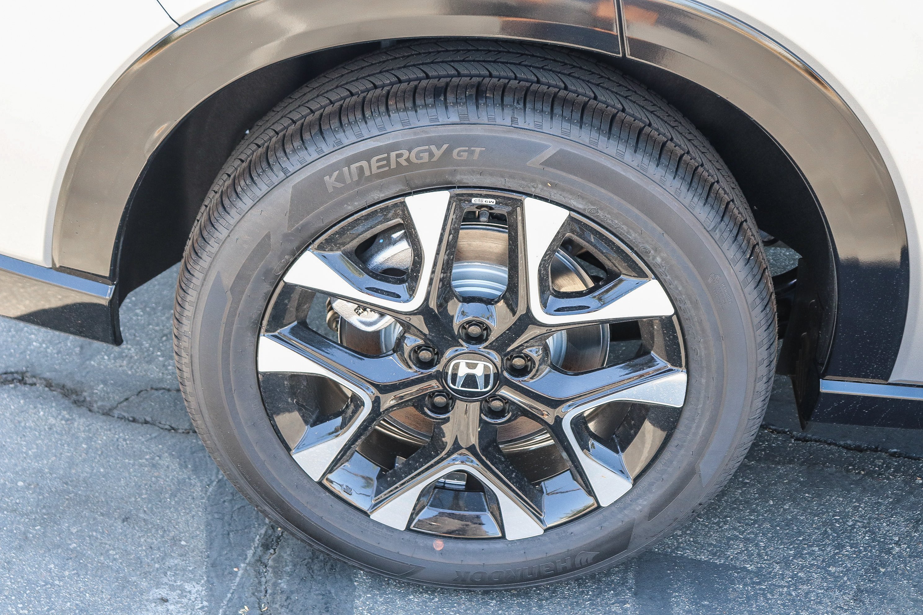 New 2027 Solar Silver Metallic Honda EX-L AWD CVT image 7