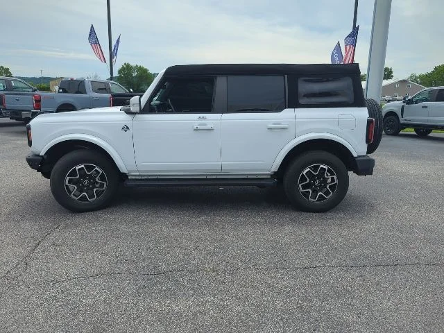 Used 2023 White Ford Outer Banks image 28