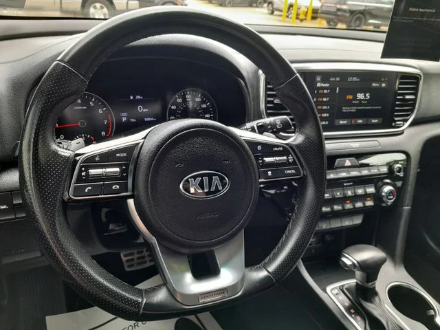 Used 2022 White Kia Nightfall image 11