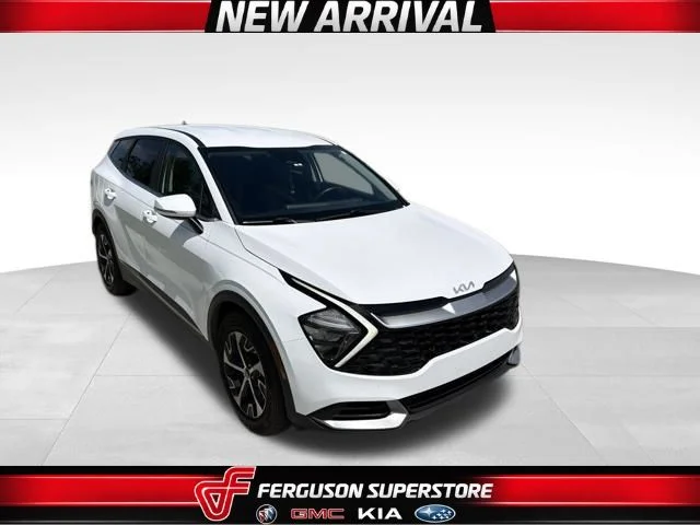 Used 2023 White Kia EX image 1