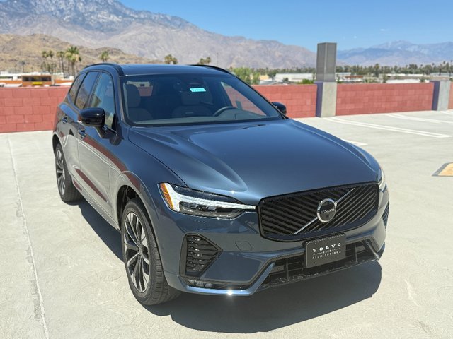 2026 Volvo XC60 Plus