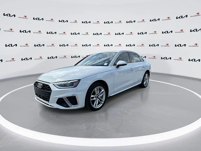 Used 2020 Glacier White Audi 45 Prestige image 4