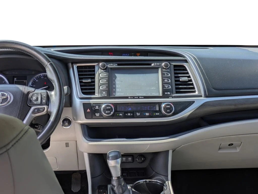 Used 2018 White Toyota Limited image 46