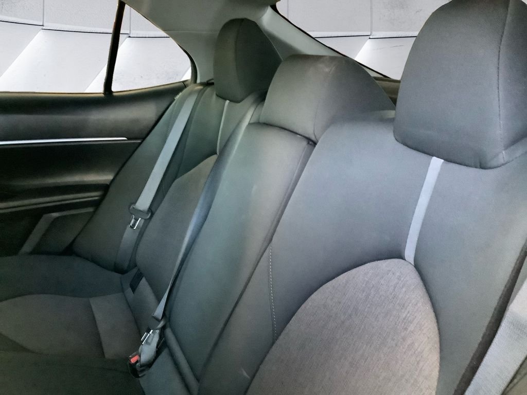 Used 2023 Silver Toyota LE image 18