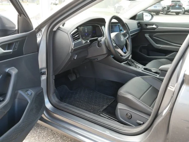 Certified Used 2023 Gray Volkswagen 1.5T SE image 12
